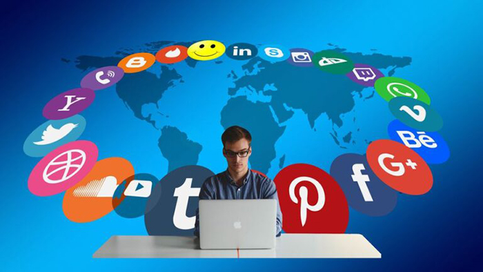 Διαδικτυακό σεμινάριο από τον ΣΘΕΒ: «Social Media Marketing & Advertising»