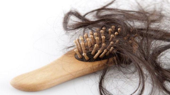 Τα προϊόντα για το ίσιωμα των μαλλιών σχετίζονται με αυξημένο κίνδυνο καρκίνου της μήτρας, δείχνει αμερικανική μελέτη