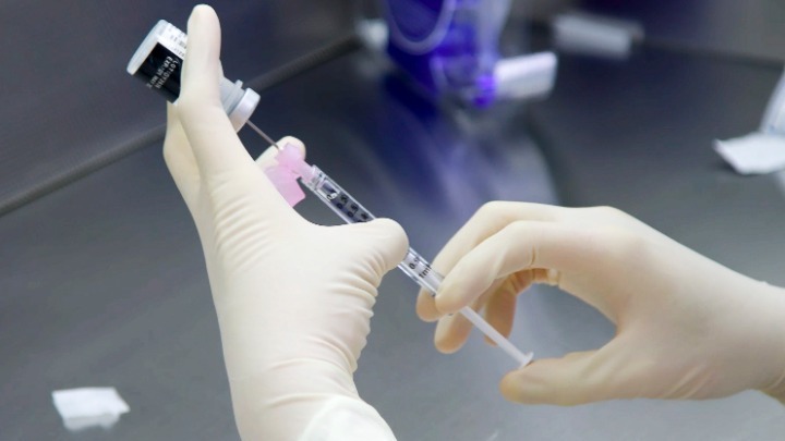 Η Κομισιόν ενέκρινε το εμβόλιο VidPrevtyn Beta κατά του κορονοϊού – Αναπτύχθηκε από τις Sanofi και GSK