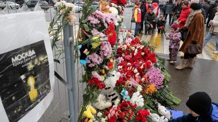 Ημέρα εθνικού πένθους σήμερα στη Ρωσία μετά το μακελειό στο Crocus City Hall