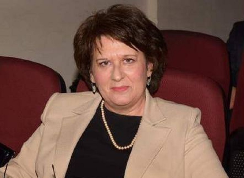 Μπενιάτα Ελένη